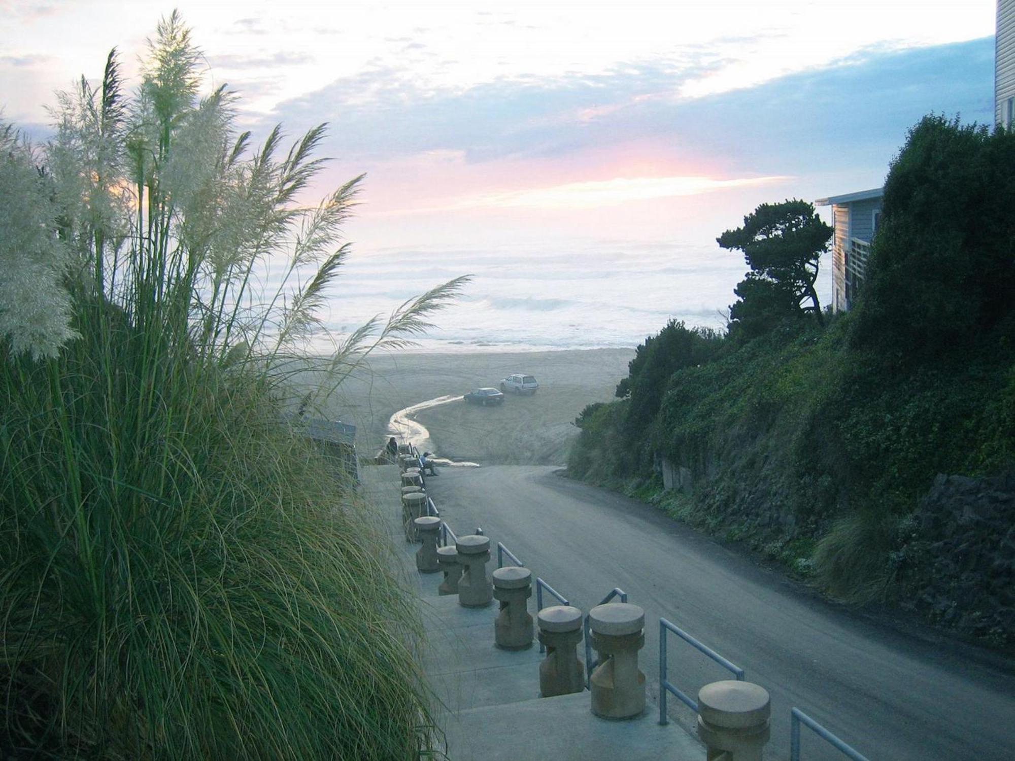 Ocean Rose Villa Lincoln City Buitenkant foto